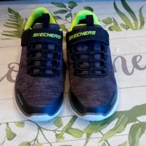 Skechers boys sneaker